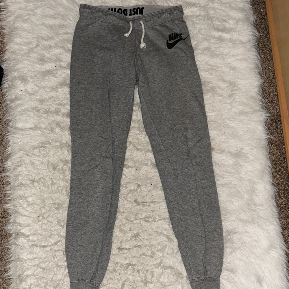 Nike discontinued sweats